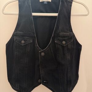 Black Jean Vest